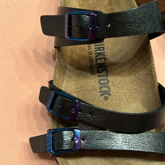 New Birkenstock sandals. Size EU 8. - Picture 9 of 9
